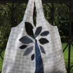 Syet af stofrester og denim. Kr 35,- plus porto